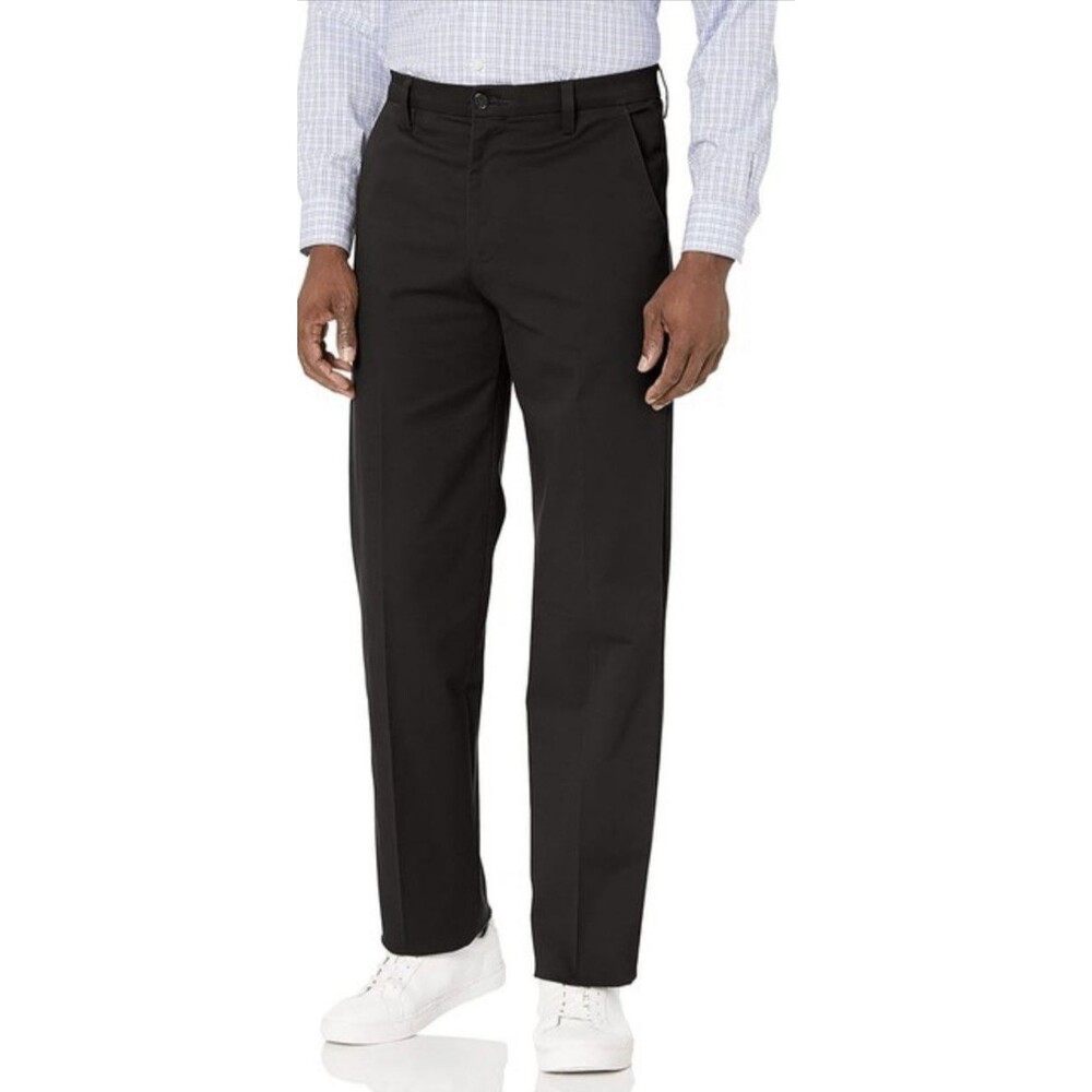 NWT Dockers 40x32 Workday Khaki Pants Black 360 Stretch w Security Pocket Casual